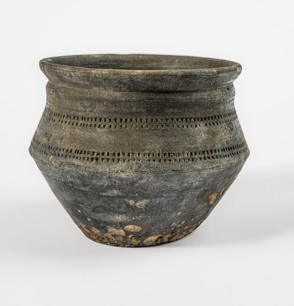 archéologie ; céramique ; vie domestique, vase, (GRD_2009.0.349)