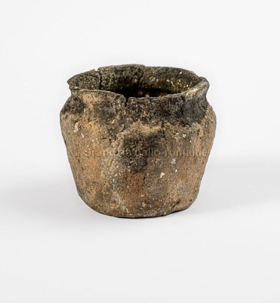 archéologie ; céramique ; vie domestique, vase, (GRD_2009.0.350)