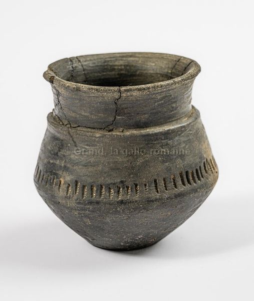 archéologie ; céramique ; vie domestique, vase, (GRD_2009.0.351)