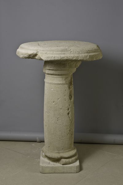 table de l'amphithéâtre