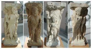 Stèle à quatre dieux ; © BIGONI Gaëlle