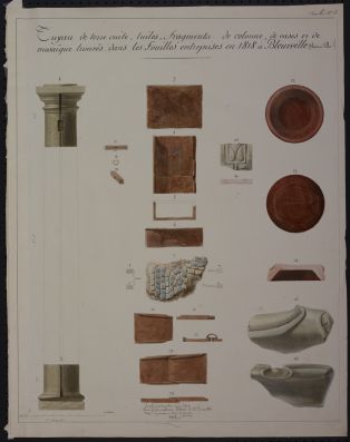 Tuyau de terre cuite, tuiles, fragments, de colonne, de vases et de mosaïque trouvés dans les fouilles entreprises en 1818 à Bleurville ; © LAURENCON Joëlle
